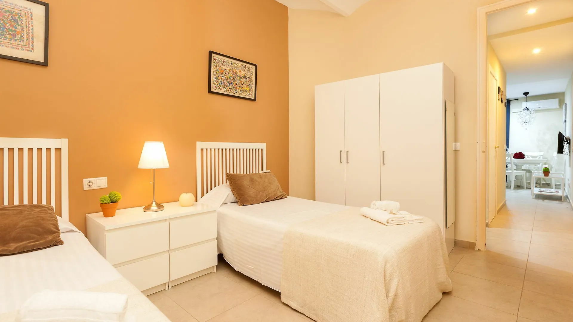 Comfy Corner 32 Apartment Barcelona Spain